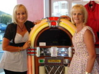Dance Guests with Jukebox